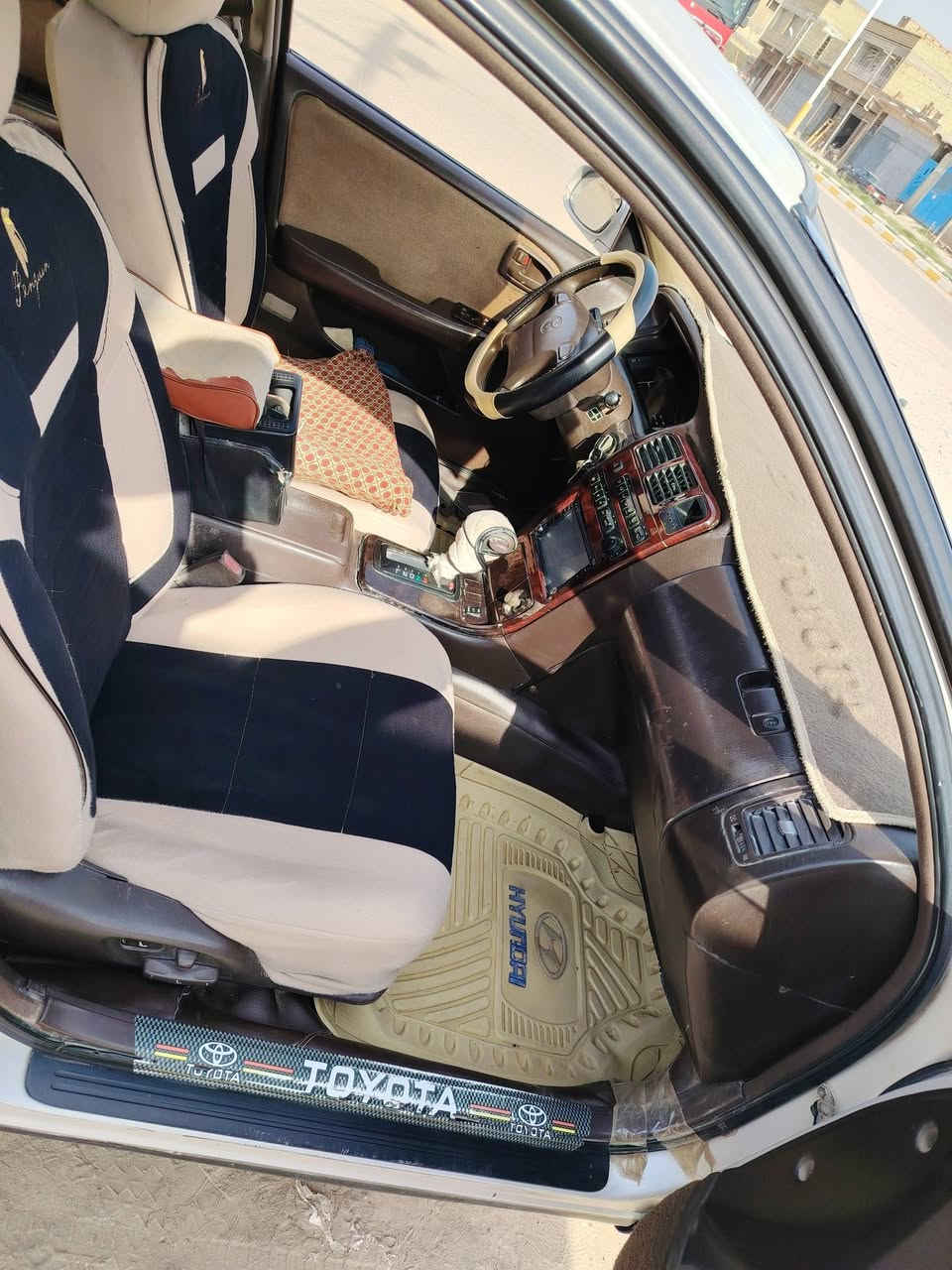 سياره كرستا نفخ للبيع موديل 93
نضيفه وحلوه محرك وكير 2500 المكان ناصريه. شطره. ***********
