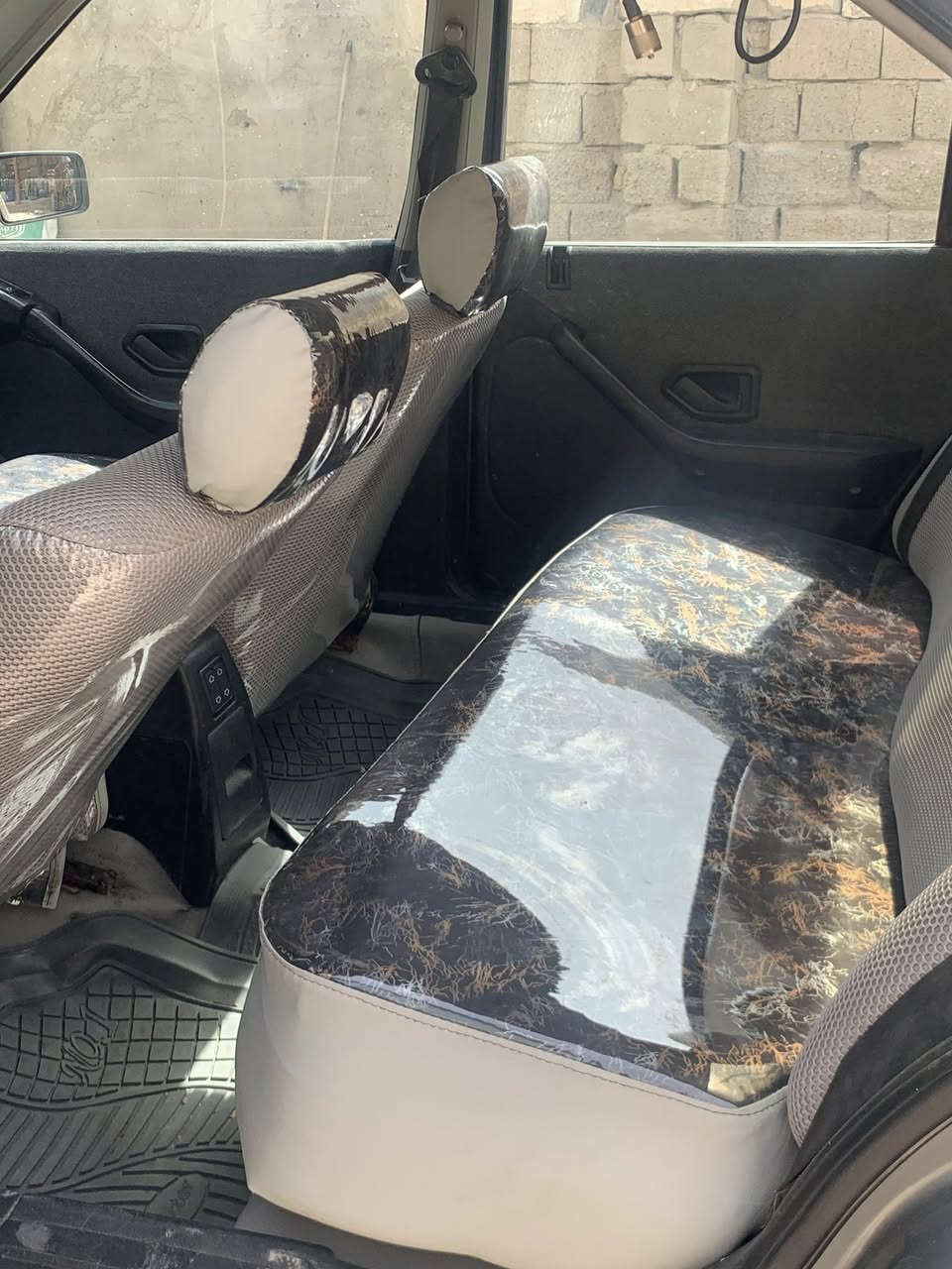 سلام عليكم 
بيجو بارص
مديل 2012
سياره كفاله من خياس
ومعجون وصبغ عله البلاد
مكينه كير كفاله
تبريد حداديه 100/100
تخم ويل وتاير جديد
سنويه نهايت 2029
مدوشمه واجاهزه سياره 
فقط بيه جراد ما اعرف يروح بل بوليش أو لا
مكان البصره
السعر 45
الهاتف ***********
