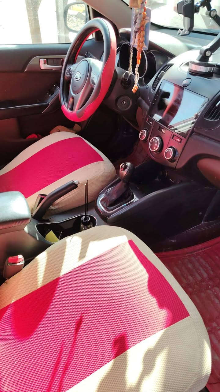 سيراتو 2011 ٣قطع صبغ بدون داخل جاهزه من كلشي كير مكينه تتفه تبريد حداديه شاشه كامره غرفه جديده السعر ٨٨مكاني ديوانيه ***********
