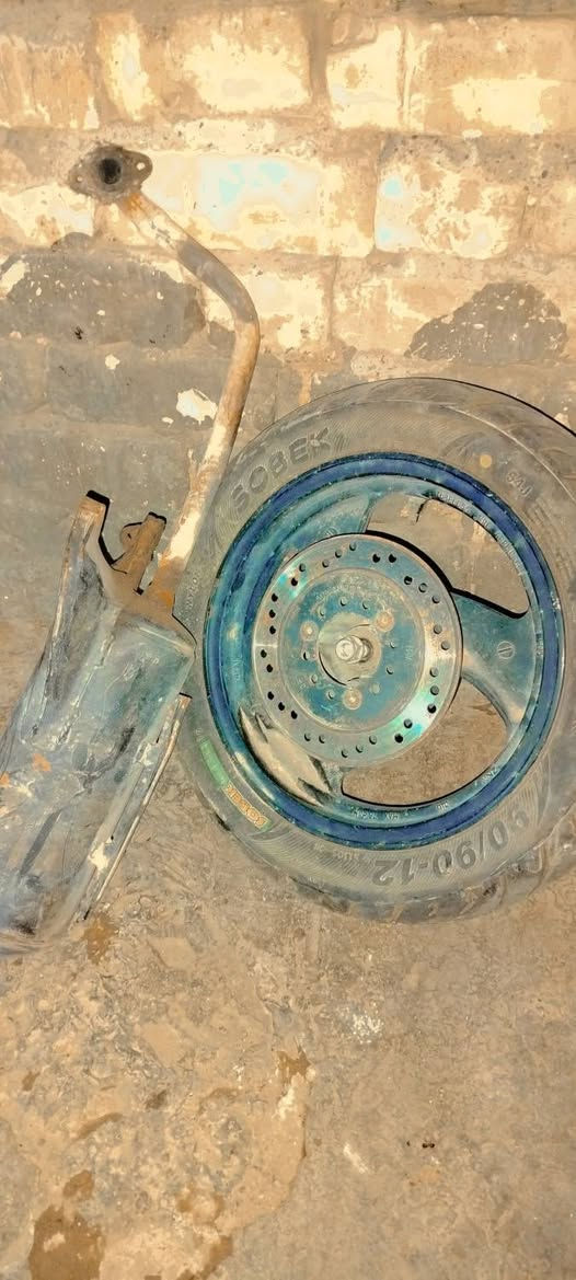 غراض سبيسي للبيع ماشة سبيسي ويل كامل تاير نضيف كلش صالصنة بلادية  كوت زين القوس ***********
