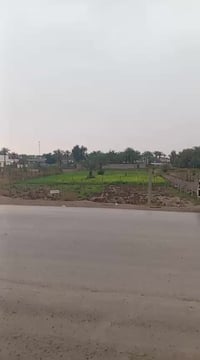 دار للبيع المساحه ٤٠٠م زراعي شارع سدة الولدايه على الشارع العام يحتوي ...