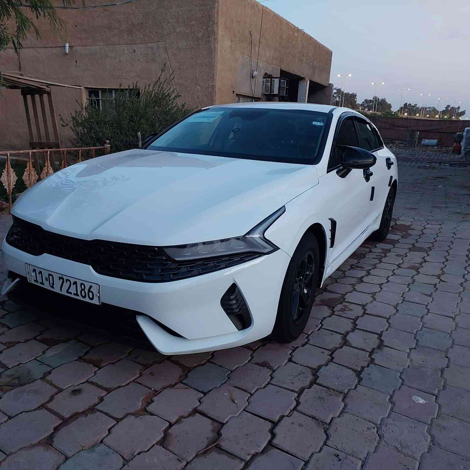 K 5 2023
 رقم بغداد/معوقين
الون ابيض
المحرك 1600 توربو
القوة: 180 حصاناً.
ماشيه :93.000 الف
الضرر : قطعه وحده البنيد امبدل
عزم الدوران: 264 نيوتن.
متر.ناقل الحركة: أوتوماتيكي 8 سرعات.
نظام الدفع: أمامي
معدل استهلاك الوقود: يقارب 7.2 لتر / 100 كم.
أنظمة الأمان والمساعدة على القيادةرادار أمامي للتحذير من الاصطدام.
نظام التحذير والمحافظة على المسار.
نظام مراقبة النقاط العمياء.
مثبت السرعة التكيفي.
كاميرا خلفية ورؤية محيطية.
السعر 154$
مكان السياره واسط الكوت
رقم الهاتف ***********
