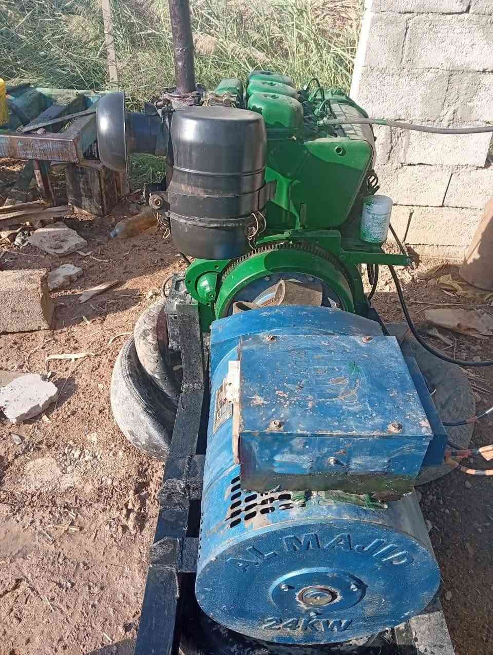 السلام عليكم
مولد دويس 3 بستم ألماني بلادي أبو الصاروخ نوزل قلم محرك  شركة مامفتوح برغي بيه توليد الكهرباء مكفول مولده 24 كيفي توليد الكهرباء 112امبير 
 العنوان ديالى الخالص السعر 26 وبيه مجال ***********
