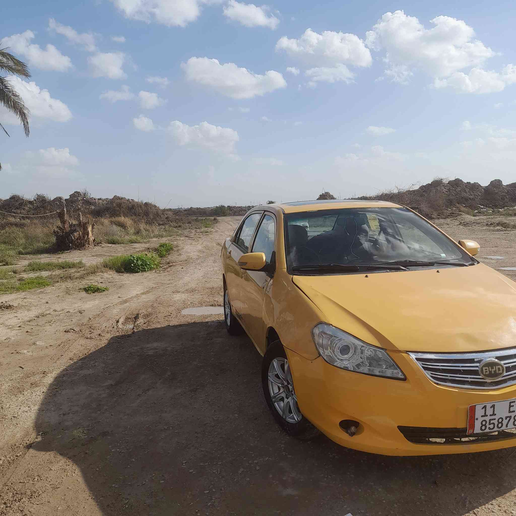 سلام عليكم بي وايدي جي ٤ بغداد بسمي   رقم انكليزي مصفره هيئه وغرامات سنويه لل٣٢ هيئه ل٢٧ سياره كبل للشارع صفره ٢٠١٣  بيه ضربه يمنه بجاملغ سياره جديده تبريد ثلج بصمعه لكزز جديده اسياره مكان سياره بغداد مقابل باب لاغا عارضه ب٣٨ بيه  ***********مجال
