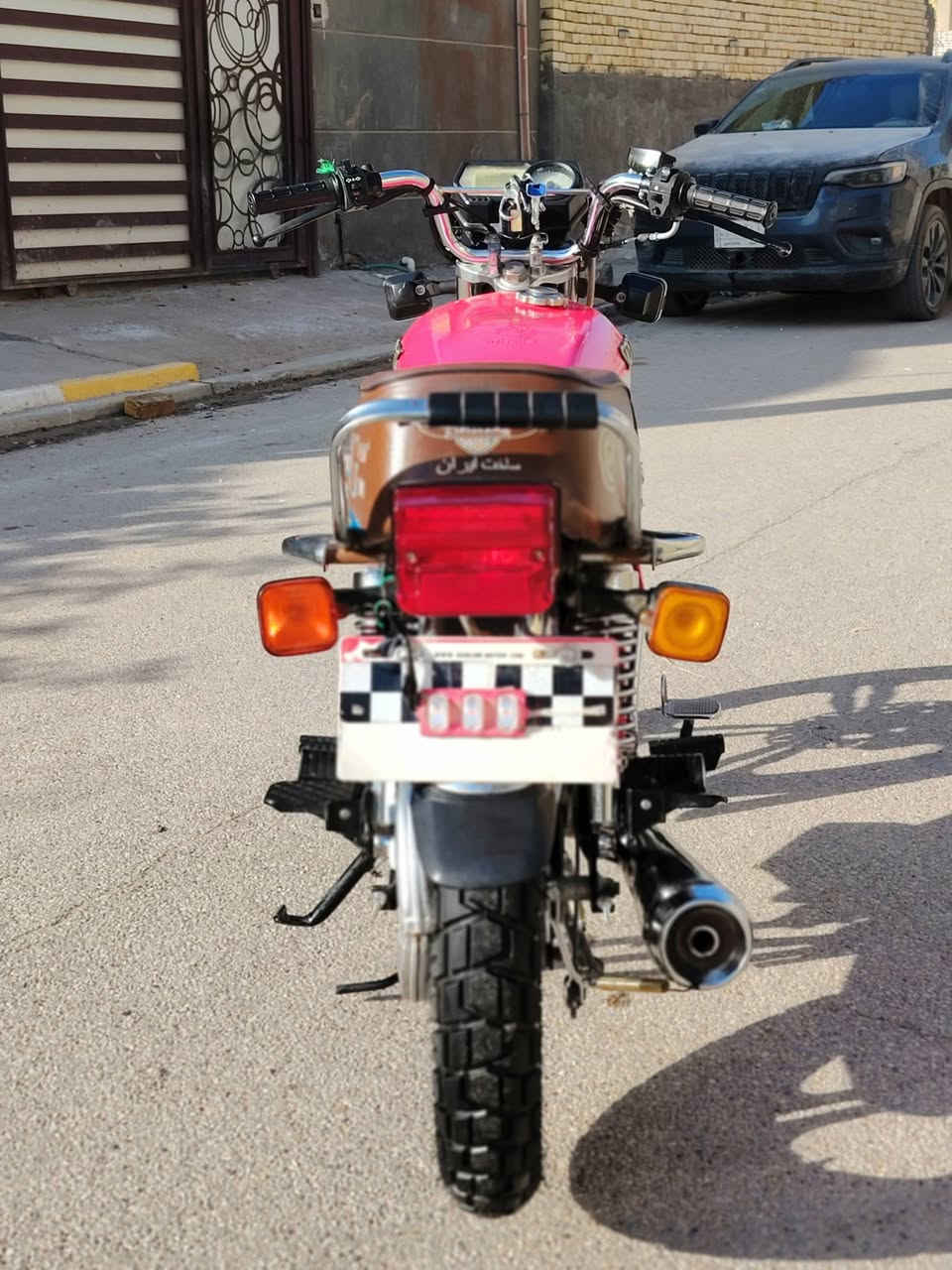 السلام عليكم 
دراجه سيفان 23 اصلي كفاله عامه اوراق اصولي شرط
دراجه شغاله مابيها كل نقص تجي وتشوف كلش جديده مامتعوبه مال جناي
السعر.. مليون و25 بيها مجال 
مكاني.. الشطره
الرقم.. ***********
