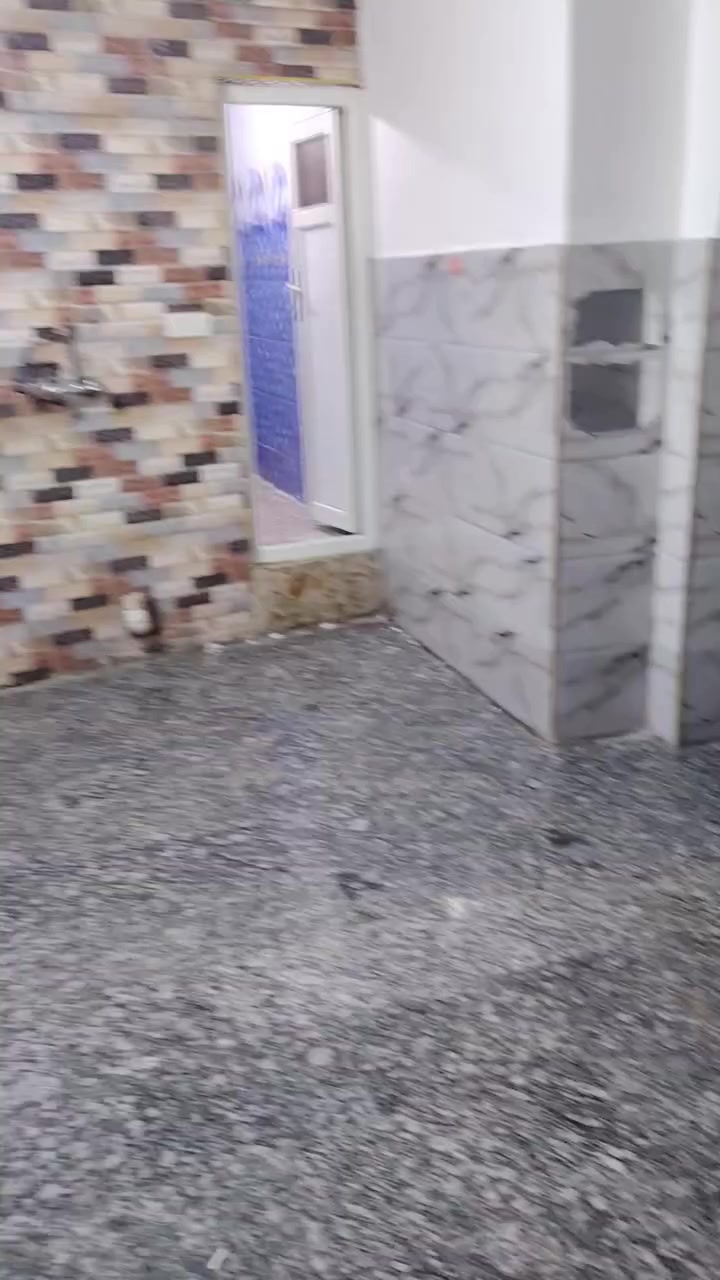 الايجار 🏢شقه طابق اول مال عائله زغيره
جاهزه مطاطور تانكي واير سحب واير نت
📌تفاصيل // استقبال مطبخ غرفه نوم بلكونه
يجار 200قفل
📌العنوان // الشعب شارع صحه قرب فلكه فيحاء
✏️مكتب المختار ✏️
علي ساعدي ***********
