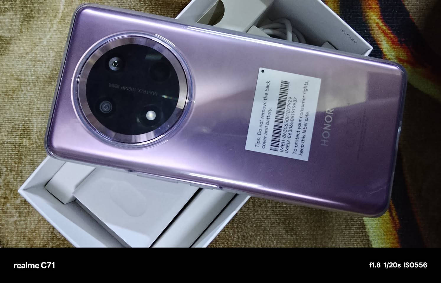 المعروف لا يعرف جهاز جبار للبيع هاتف Honor X9c
🔹 الحالة: مستعمل نظيف جدًا – كأنه جديد
🔹 الذاكرة الداخلية: 256 جيجا
🔹 الرام: 12 جيجا
⚙️ المواصفات: 
✅ شاشة كبيرة FHD+ بدقة عالية، ألوان واضحة ومريحة للعين
✅ معالج قوي وسريع، أداء ممتاز للألعاب والتصفح
✅ بطارية قوية تدوم طوال اليوم
✅ شحن سريع
✅ كاميرات واضحة للتصوير والفيديو
✅ بصمة سريعة + فتح بالوجه
✅ نظام أندرويد مع واجهة Honor
✅ صوت واضح ومكالمات ممتازة
📦 الجهاز نظيف وما فيه أي خدوش أو مشاكل
💯 استخدام شخصي ومحافظ عليه
📩 للتواصل خاص / واتساب
العنوان كركوك ***********
