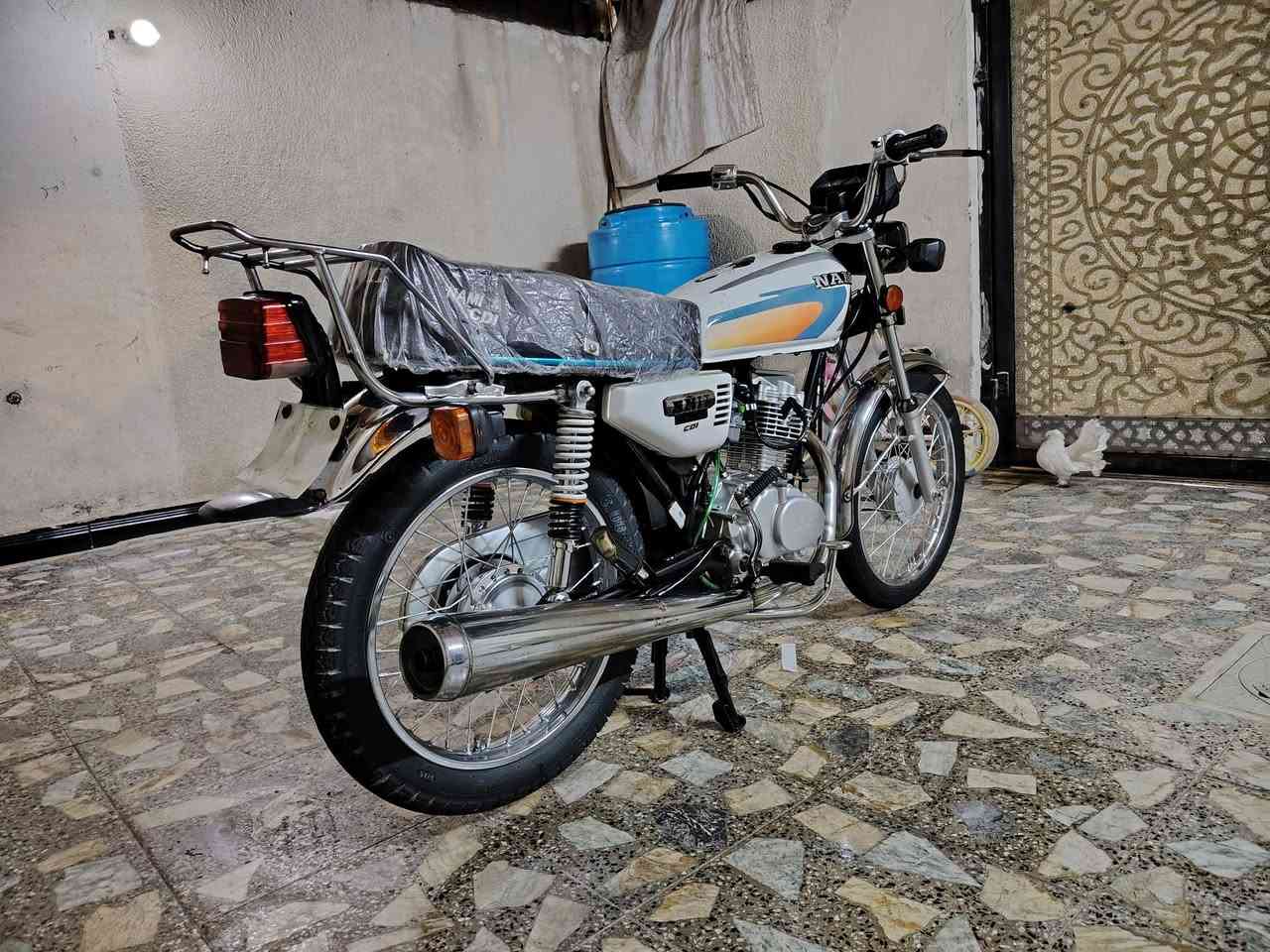 السلام عليكم دراجه نامه شلامجه رقم وسنويه موديل 2023 تحويل ثاني يوم دراجه كله بلاد شراي يتصل ***********مكاني بصره الأمن الداخلي مامتواجد عل نت سعر مليون ٩٠٠
