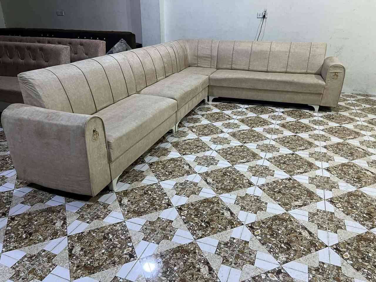 بؤ فروشتن
زور باكة بيعةيبة تابليي جوانونايابة
دةسكردةخسوسيية
١٠ نةفةريية
***********
