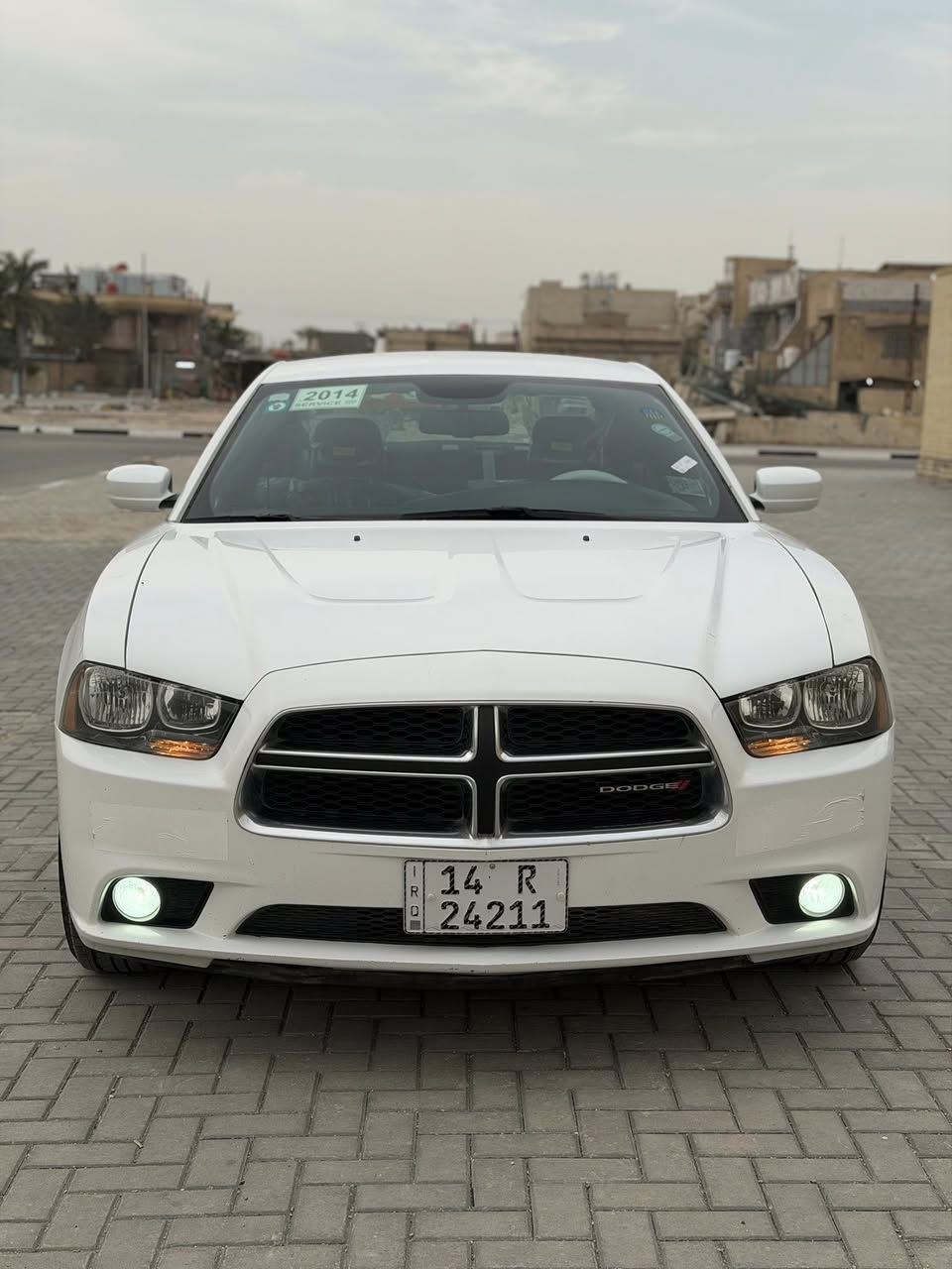دوج جارجر 2014 كندي
كلين تايتل مكفوله من الضربه 
ماشيه 99 الف 
محرك 3600 مكفول 
تو ويل 
كير واكسل مكفولات 
حداديه امامي وخلفي وتايرات جديده 
مسويلها ادامه كامله بلكات جدد 
وبراد دهن جديد اصلي وماي احمر 
راديرات جدد 
منضومه زنون اصلي 
السياره اخوان شرط بدون نقص برغي وترايها 200 
تبريد شرط ثلج 
وتدفئه توب
رقم بصره  الدولي 
تحويل ثاني يوم 
السياره فقط بارد كد اربع أصابع الجاملغ لأيسر ولايمن مكفوله السياره من الضربه والفتح والتبديل 
مكانها البصره الجمعيات. 
سعرها 193 $ بي مجال قليل ***********
