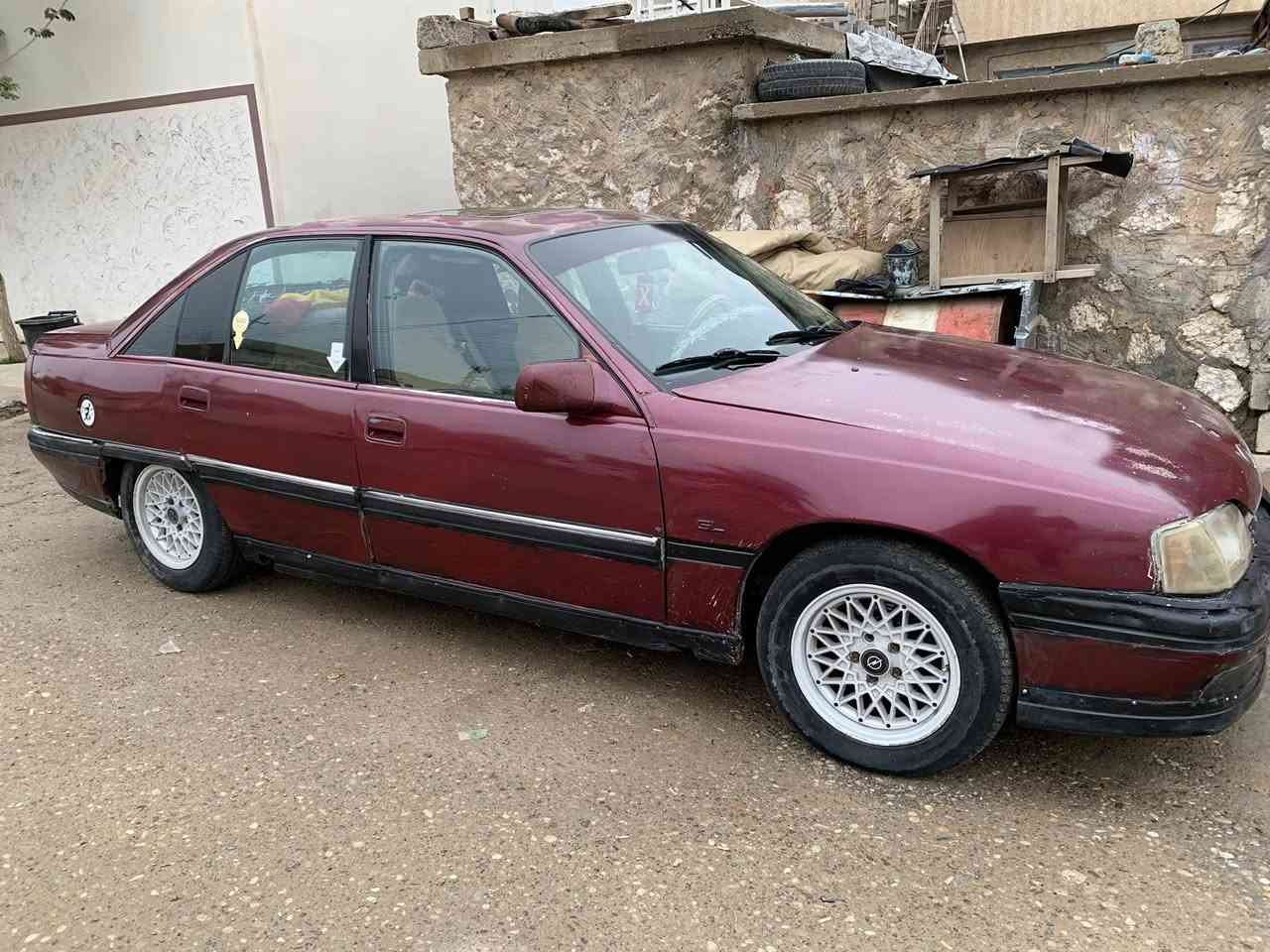 ئۆپڵ ئۆمیگا مۆدێل 91 مه‌كینه‌ 20
بۆ فرۆشتن كاره‌بایی و لایت و ماسیحه‌ و گه‌رمی كامل ئیشه‌كا سه‌قف سلایت ناو ده‌شپول به‌ره‌ درگا زۆر پاك ماوه‌تۆ ویلكه‌پ حه‌سیر ماڵی فه‌قیره‌ سه‌یاره‌كه‌ به‌نزین كه‌م ئه‌خوا مه‌كینه‌ ڕه‌شی مه‌رغوبه‌ ئێرفلۆ و ئایسی و دار و به‌ردی به‌شه‌رته‌ له‌ ڕه‌سمه‌كان چۆنه‌ له‌ نزیكۆ جوانتره‌ بێ بۆیاخه سه‌یاره‌كه‌ سه‌نه‌ویه‌ به‌شه‌رتی ئه‌وه‌لیات و حاسیبه‌ ‌ 
ناونیشان : كفری 
ژم : ***********
سعر : 14  گڵا و كه‌مێ مه‌جال
