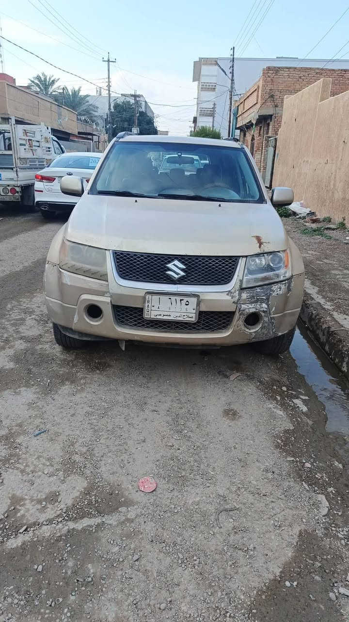 سياره سازوكي ڤيتاره 2007 محرك 6سلندر شادلها كير ومحرك جدد قبل شهر السعر 70ورقه وبيها مجال قليل حك الجيه اعتذر عن البيع أقساط أو وعده نقد فقط
***********
السياره شرط التحويل 
المكان   تكريت
