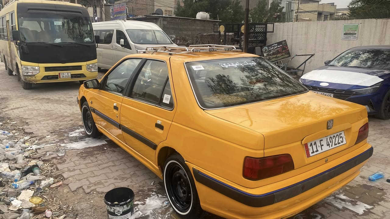 السلام عليكم بيجو بارص ١٨   كير مكينه تبريد خير من الله.  شاشه تحكم ستيرن  سياره ادامه جديد درايم شفت وصدر امامي خلفي كله جديد  ***********
