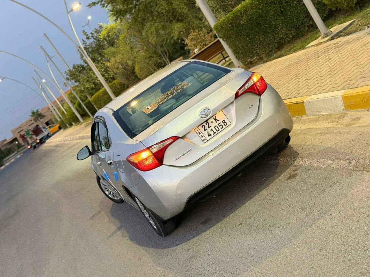 كورلا موديل 2016 أمريكي للبيع
حادث  جاملغ امامي وبنيد 
لون سلڤر⚪️
محرك 1800 بنزين 
مواصفات ✨
تحكم استيرن 🛞
شاشه وكامره 🚙
 شرط التحويل مباشر 
سيارة جديدة  سعرها معقول 
120 وبيها مجال 
مكان السيارة. صلاح الدين-تكريت 

 للتواصل ***********
.
