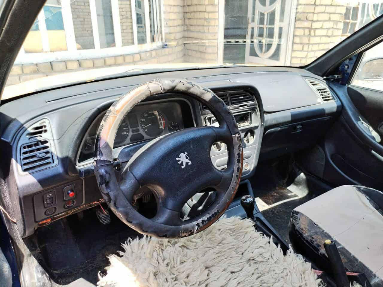 السلام عليكم
بيجو 306 للبيع السيارة جاهزه مكينه وكير خير من الله حداديه جديده تخم تاير جديد كهربائيات كلهه شغاله ماناقصهه شي السعر 20 ورقه  المكان واسط قضاء الحي الاتصال 
 ***********
***********
