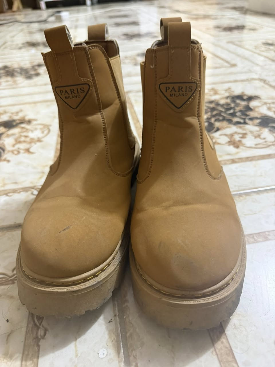 احذيه ماركه مستخدمه قياس 39 اصليه ماركه  السعر مناسب


**إذا كنت صاحب هذا الإعلان وتريد حذفه لأي سبب، رجاءا أرسل رسالة إلى الدعم الفني**