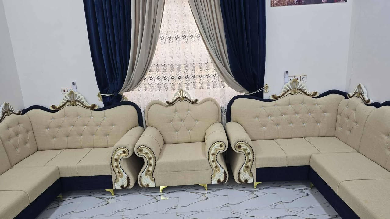 🪵✨ معرض ونجارة الكرار للأثاث
بإدارة النجار حيدر المرشدي
إذا تبحث عن جودة، دقة، وأناقة بالأثاث فأنت بالمكان الصحيح 🤎
نقدم لكم أفضل أعمال النجارة والأثاث المنزلي
بخبرة طويلة وتنفيذ احترافي لأدق التفاصيل.

🛠 خدماتنا:
✔ غرف نوم
✔ بوفيات
✔ أبواب
✔ جراجيب
✔ محجرات
✔ تخم قنفات
✔ دواوين
✔ جميع أعمال النجارة حسب الطلب والقياس

🌲 المواد المستخدمة:
✔ خشب روسي درجة أولى
✔ بلوك بلايود أسود عالي الجودة
✔ إسفنج مميز درجة أولى
✔ أقمشة تركية نوعيات ممتازة

⭐ مميزاتنا:
✔ خبرة طويلة في مجال النجارة
✔ تنفيذ أدق التفاصيل حسب رغبة الزبون
✔ قياس مجاني
✔ تنفيذ موديلات حديثة وعصرية
💯 تنفيذ متقن – جودة مضمونة – أسعار مناسبة

📍 العنوان:
بابل – الحلة
شارع 80 نجف
قرب حلويات قصر الشام

📞 للاستفسار والطلب (اتصال أو واتساب):
📱 ***********
📱 ***********

✨ تواصل ويانه الآن واحصل على تصميم حسب ذوقك وبأفضل الأسعار.

#نجارة
#اثاث
#اثاث_بابل
#نجارة_الحلة
#غرف_نوم
#قنفات
#اثاث_حسب_الطلب
