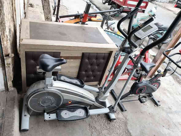 السلام عليك   (. ***********)

اجهزات رياضة فول نضافة 

شراي يجي خاص لو يخابر كركوك
