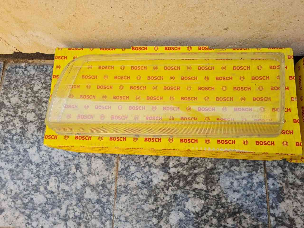 🔴 للبيع لايتات (عدسات) أمامية أصلية BOSCH 🔴
✅ القطعة: عدسة / زجاج لايت أمامي
🚗 السيارة: BMW الفئة السابعة E38
📆 الموديلات: 1995 – 2001 (تناسب موديل 2000)
🏭 الشركة: BOSCH
🇩🇪 صنع: ألمانيا
📦 الحالة: جديد – مخزن – بالكرتون
🔢 رقم القطعة: 1 305 621 594
📌 ملاحظات مهمة:
القطعة أصلية 100%
غير مستعملة
مناسبة للي يريد تجديد شكل اللايت الأصلي
💰 السعر: ٦٠٠٠٠ الف
📍 المكان: (بغداد)
📞 للتواصل: (***********)
