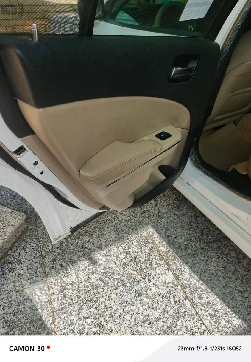 السلام عليكم غرافه اللبيع كامله هيه وبطاينه وحصانه مكان الناصريه مركز اللستفسار على رقم الهاتف ***********
