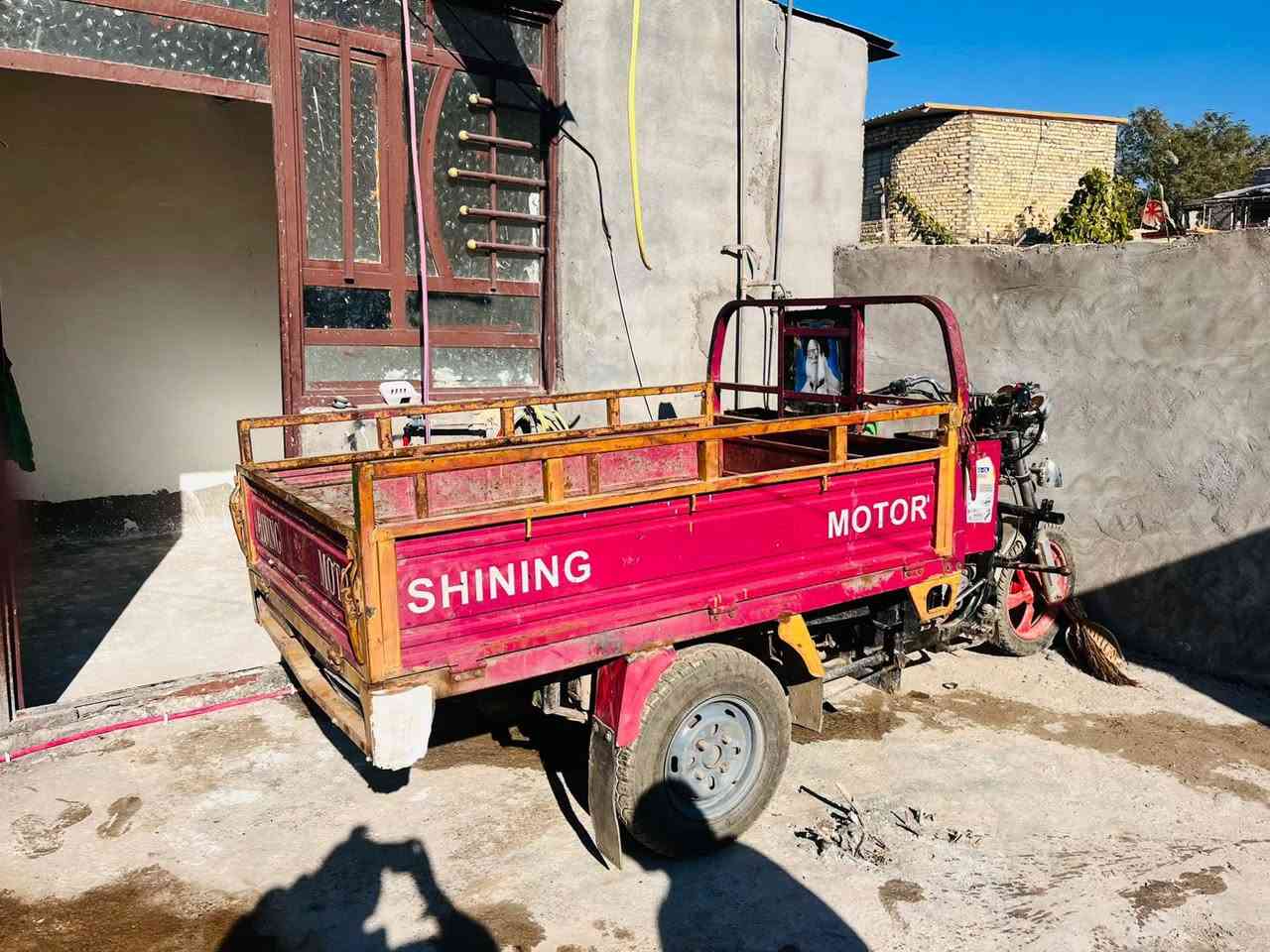 سلام عليكم ستوته للبيع أوراق كامله موديل ١٨مكينه ٢٤ ستوته كامله ***********
