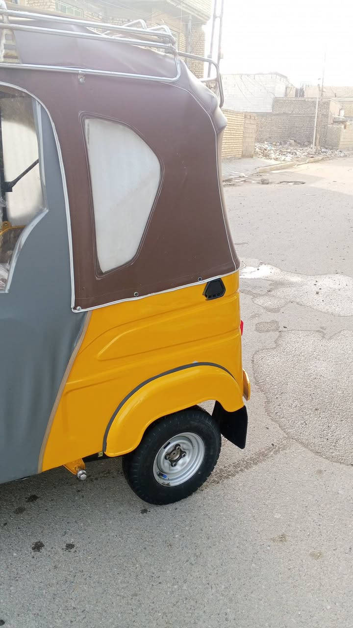 سلام عليكم تكتك للبيع موديل 21 شهر 11 تكتك جديده تخم تاير جديد رقم بغداد انكليزي باسمي تحويل ثاني يوم مكينه واكسل خير من الله قمجيات درايم شفت كله جديد سيبايه ومسجل ودوشمه كله جديد تكتك مابيهه نقص برغي بيهه ضربه بصيطه ب صفحه معمره وكاعيه اماميه مرشوشه فقط مكاني بغداد الحسينيه الراشديه السعر 7800 وبيها مجال قليل رقم الهاتف ***********
