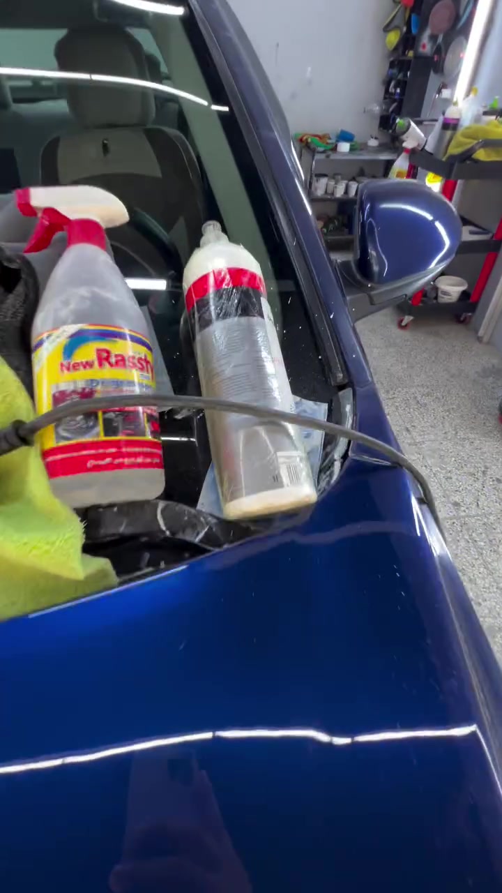 مو سحر… هذا شغل احترافي.

شوف الفرق باللمعة واسترجاع بريق الطلاء. 🚗🔥

📍مركز عبد للعناية بالسيارات – بعقوبة
📞 *********** 

 #تلميع_سيارات #بوليش_سيارات #عناية_سيارات #نانو_سيراميك #يعقوبه #
