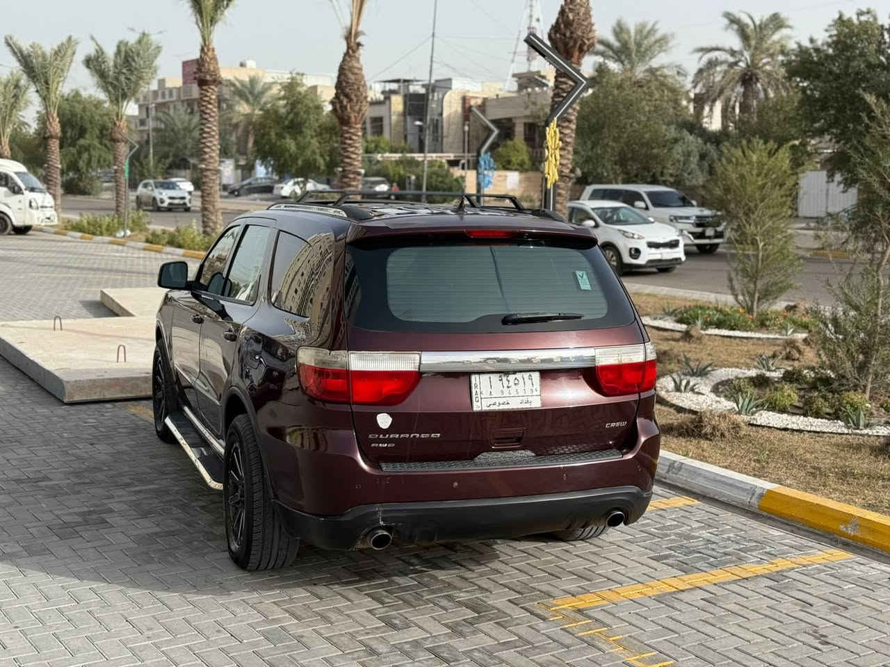 يا الله سلام عليكم دورنكو موديل 2012وارد خليجي RTفول مواصفات ترهم مراوس حسب القناعه
مكينه كير خير من الله هيمي 5700
حساسات خلفيه كأمره تبريد مركزي 
كشنات جلد كهرباء فتحه جنطه كهرباء 
تخم تاير حساس تايرات بيه قطعتين صبغ فقط السعر ١٦٠وبيه مجال الاتصال ***********
