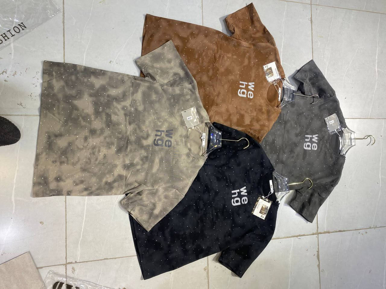 سلام عليكم خوان 
 ليوم عرض تحطيم الاسعار
على بركه الله رجعلنالكم 
بدي  رجالي تركي فول ليكرا. و خامه ٢ خيط خامه ثقيله 
جميع الالوان  والموديلات متوفره الاحجام
L/ XL/2x/3xL/4xL

ناحيه هبهب 
الناحيه قرب مجمع الأمين وسوبر ماركت زيدون مجاور عباس الحلاق 
مراسلة صفحة او عبر واتساب ***********
