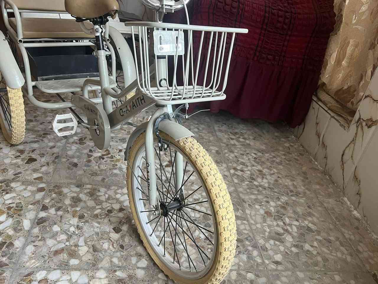باسكل للبيع جديد مثل ماهو بالصوره بس تايرات فاشات


**إذا كنت صاحب هذا الإعلان وتريد حذفه لأي سبب، رجاءا أرسل رسالة إلى الدعم الفني**