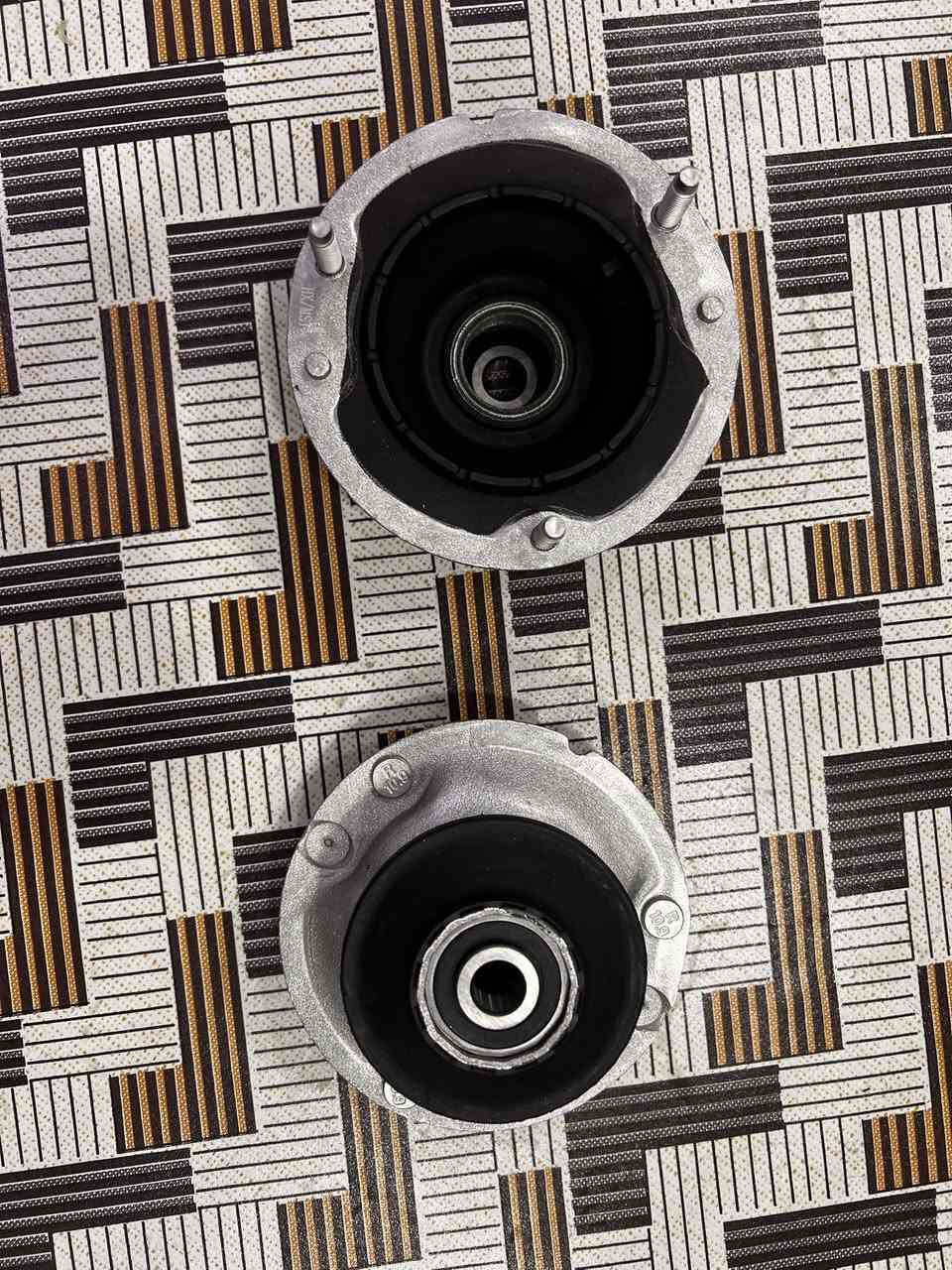 وصول دعاميه كديلاك CT5 AND CT4 سبورت دبلات اماميه وحلفيه حداده عامه فلاتر شوته برده اماميه للتواصل ***********
