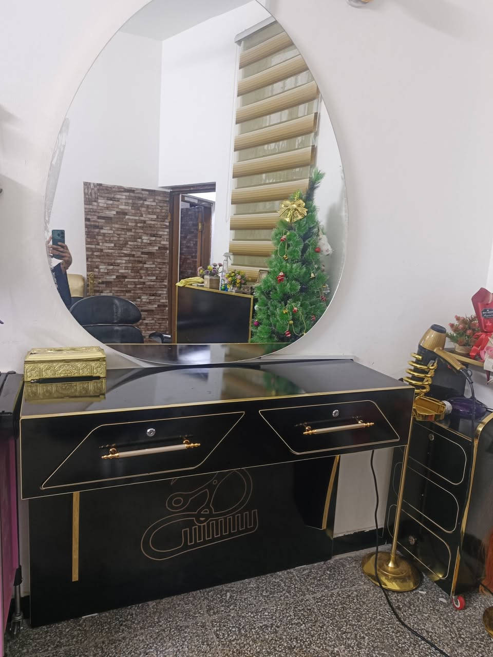 غراض صالون كله جديده السعر 300
يوجد توصيل بغداد فقط محافضات ماعندي


**إذا كنت صاحب هذا الإعلان وتريد حذفه لأي سبب، رجاءا أرسل رسالة إلى الدعم الفني**