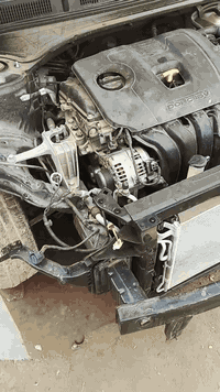 السلام عليكم هاي السياره للبيع وراح اخلي رقم تلفوني بالامين الثانيه خلف السده ***********
