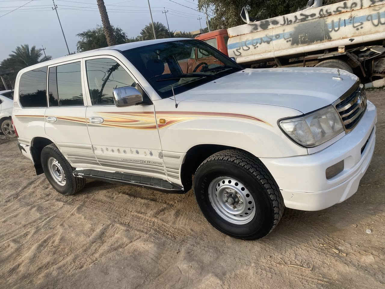 لاندكروز 2004السياره مزاد تترقم جاهزة مكان السياره السماوه السعر 120 كير اوتوماتيك ***********/***********
