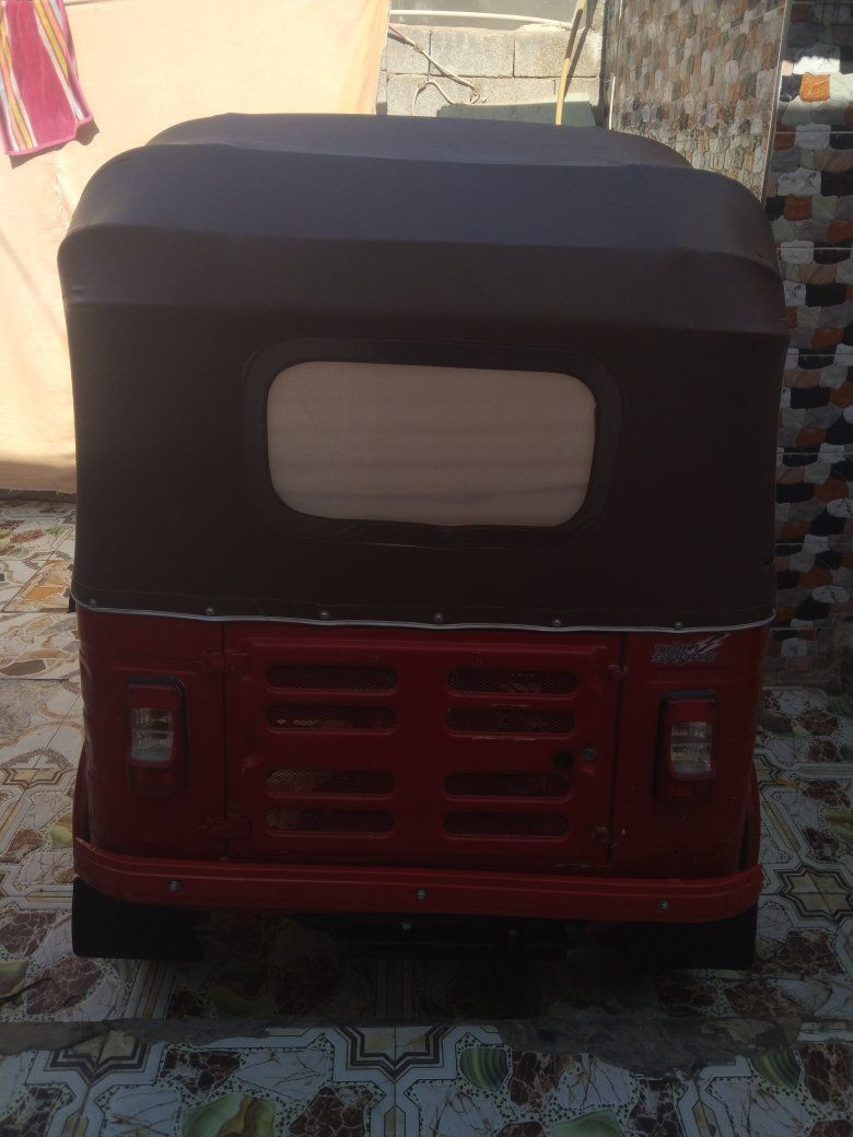 تكتك 20 رقم وسنويه 
للاستفار ***********
المجر الكبير
