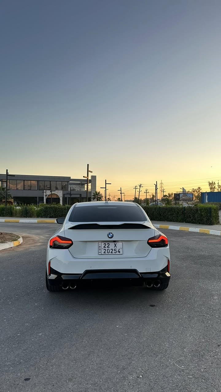 BMW 230i 2024
4i - 2.0T - S-drive
Bodykit ( M )
شکل جدید
فول مواصفات

بسمە 
شاشە کبیر
کوشینات هیتر
ستیرن هیتر
دواخل مش مشي
دعامي م باکج بلادی شرکە
Downpipe - intake 

1 قطعە صبغ
مکانین بي PDR
ماشی ٤٨ الف کم 

0750 335 1664
