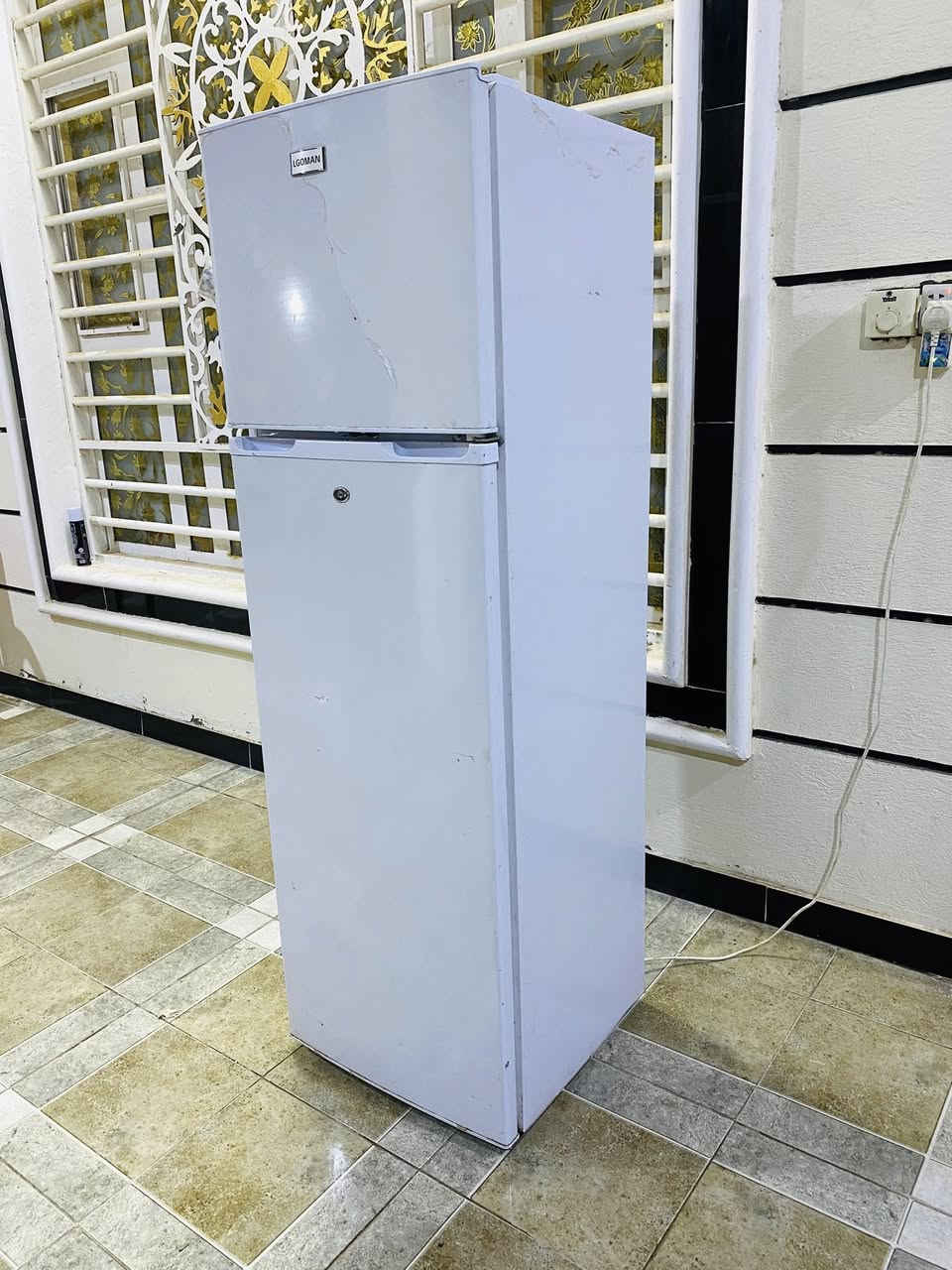 عندي هاي ثلاجه جديده كلش حته جيس بعده بيه للبيع حجم كبير 20 قدم نوع LG مكان المحاويل شغاله وع فحص وضمان سنه


**إذا كنت صاحب هذا الإعلان وتريد حذفه لأي سبب، رجاءا أرسل رسالة إلى الدعم الفني**