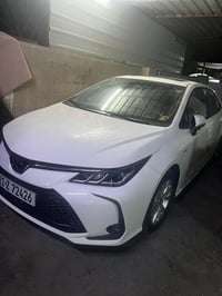 كورلا ٢٠٢٥ هايبرد ماشيا ٤ الاف   رقم بغداد باسمي   كفاله عامه حتى من ا...