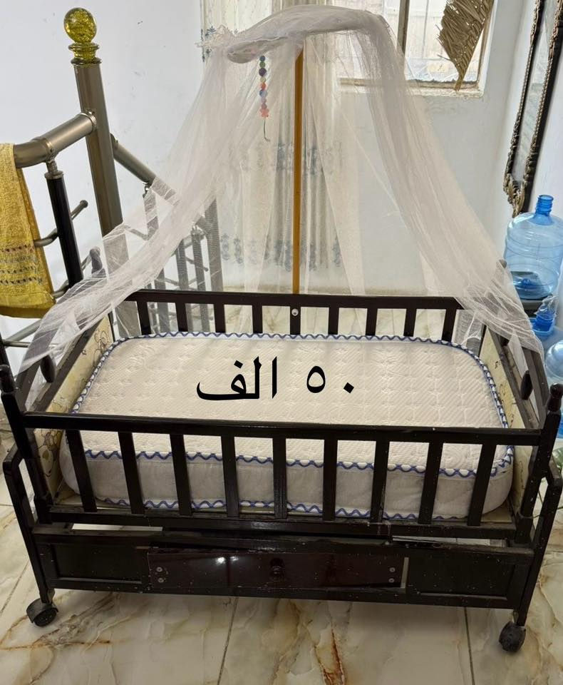 غراض للبيع والنظافة ١٠٠٪؜
***********
