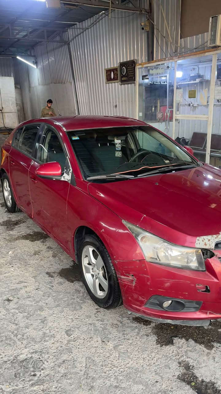 شوفرليت كروز ٢٠١٢ 
محرك ١٨٠٠ خليجي مواصفات LS 
حادثها مثل بالصوره سونار مرفق 
مكينه جديده مابيها اي مشاكل 

رقم بغداد 

مكاني بغداد حي الجهاد 

هاتف 
*********** بغداد, العراق
