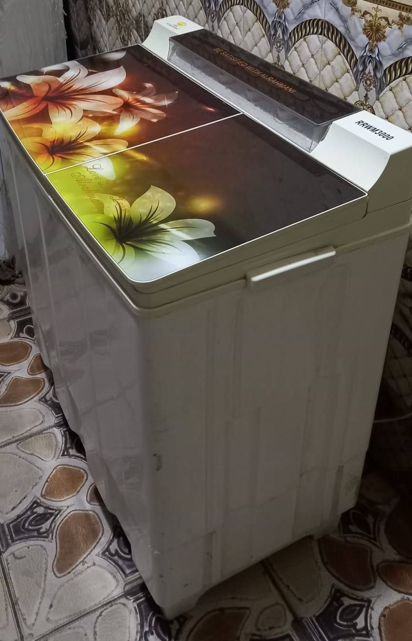 غساله رويال الرحمن حجم 26 كيلو تغسل بطانيه غسل وتنشيف السعر 125 الاتصال *********** بصره
