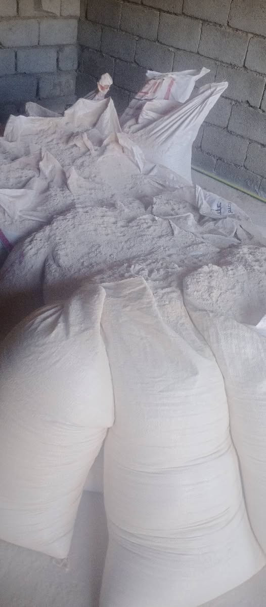 السلام عليكم اخوان عامل اريد شغل كلشي اشتغل وهذا رقمي بي واتساب ***********
يوجد لدينا جص الفلوجة الكرمة الجزيرة جص درجة أولى وشرط على الفحص ونتعامل بمصداقية ويصلك كامل حسب الطلب وتفريق بالكواني وتفريق بالطابق الارضي والثاني.  الشغل بديالي يصل اي منطقه بديالي السعر 550وبي مجال خابر ودلل ***********
