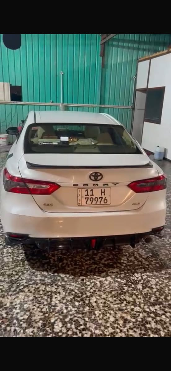كاميري 2019 ساس بانزين
اللون صدفي رقم بغداد الجديد فول موصفات GLE بصمه وفتحه ورادار وكل شي بيها
السياره فول للفتحه كامله مناقصه شي ماشيه 115km السياره السيارة كلين ما عدى وجود رصعات مصلحه بارد رقم بغداد 
‭0774 617 6000‬
مكفوله من الصبغ والحادث 
السعر 184وبيه مجال

