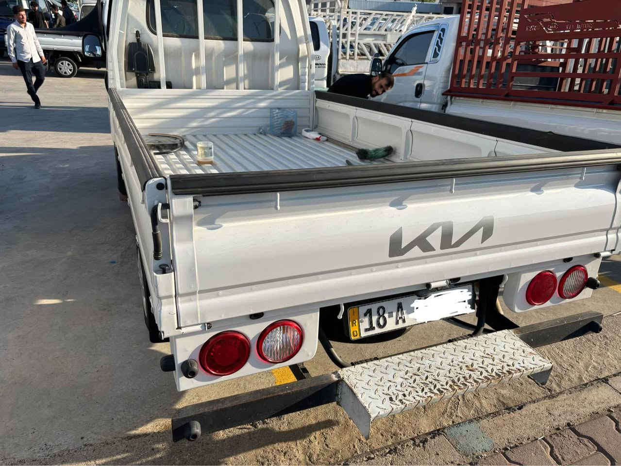 كيا ٢٠٢١ غاز LPG
رەقەم. بابل مەشروع وەتەنی بە ناوی خۆمەوەیە لە هەموو ماحافظکانی ئیراق تەحویل ئەکریت
سەیارەکە. فول فول مواسەفاتە. بی بۆیاخ 
بە شەرتی هەموو شتیک لۆک لۆکە
مواسەفات
کوشن هیتەر و تەبرید
سوکان هیتەر  و تەبرید
شاشەی بیلادی گەورە
تەحدید سورعە
ئاوینە هیتەر و ئەخەویت
٥ دوگمەی فول فول  قەپات مواسەفات
سەیارەکە مالی دۆستە ناو بۆدی تی نەکراوە  زۆر زۆر تازەیە
گیرو مەکینەوە هەموو شتی بە شەرت. یەک ٢٥٠ دینار موسرەفی هەبوو ١٠٠دۆلار بشکینە 
نزیکی ١٠٠ هەزار رۆشتوە 

نرخ بەلاش  (١٥٥)  گەلاو کەمیک مەجال تکایە موشتەری نیت نامەو تەلەفون مەکە  
*********** السليمانية, العراق
