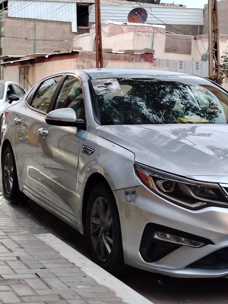 سلام عليكم 
اوبتيما 2020 معوقين ذي قار وكاله بشهر ٨ تصير حره وارد امريكي سلفري سياره جديده ماشيه ٩٠ فقط
الحادث باب نفس اللون مبدل وبنيد  والباقي كفاله
سياره منتسب ما متعوبه
كامره دواره شاشه تحديد مسار مانع انزلاق
محرك كير تبريد سياره جاهزه
 مكان السياره بصره
سعر مناسب 128
للاستفسار *********** البصرة, العراق
