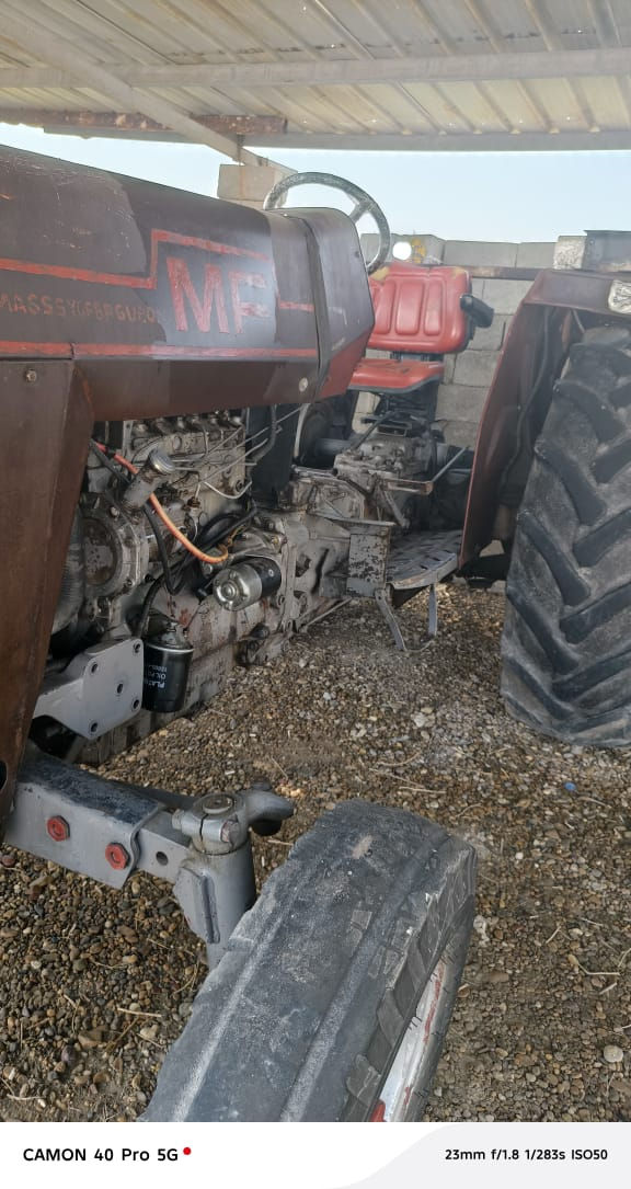 سلام عليكم مكينه ام ساعه للبيع موديل 82كير محرك اكسل كله جديد حجم 275 كهربائيات كله شغاله  اي ستفسار اتصل على الرقم ***********///////
