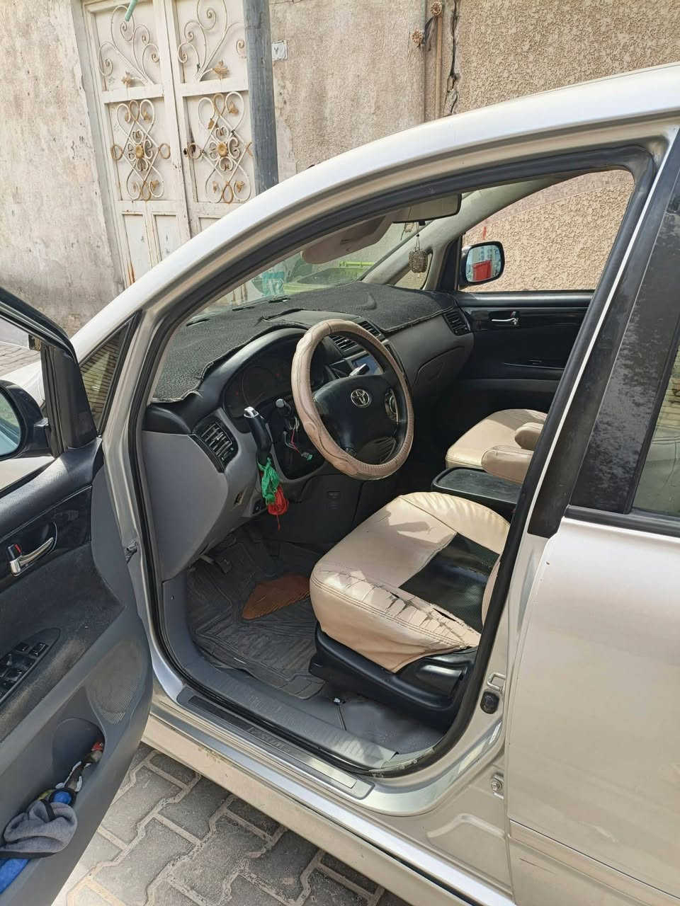 السلام عليكم ابصم للبيع موديل 2003اصل مشروع وطني سنوية مامنتهيه السيارة بأسمي   تو ويل تبريد تدفئه مكينه جديده دهن كله ميتانول صدر جديد   مكان السياره واسط الكوت..
السعر 110 وبيها مجال 

رقمي ‏‪***********‬‏
