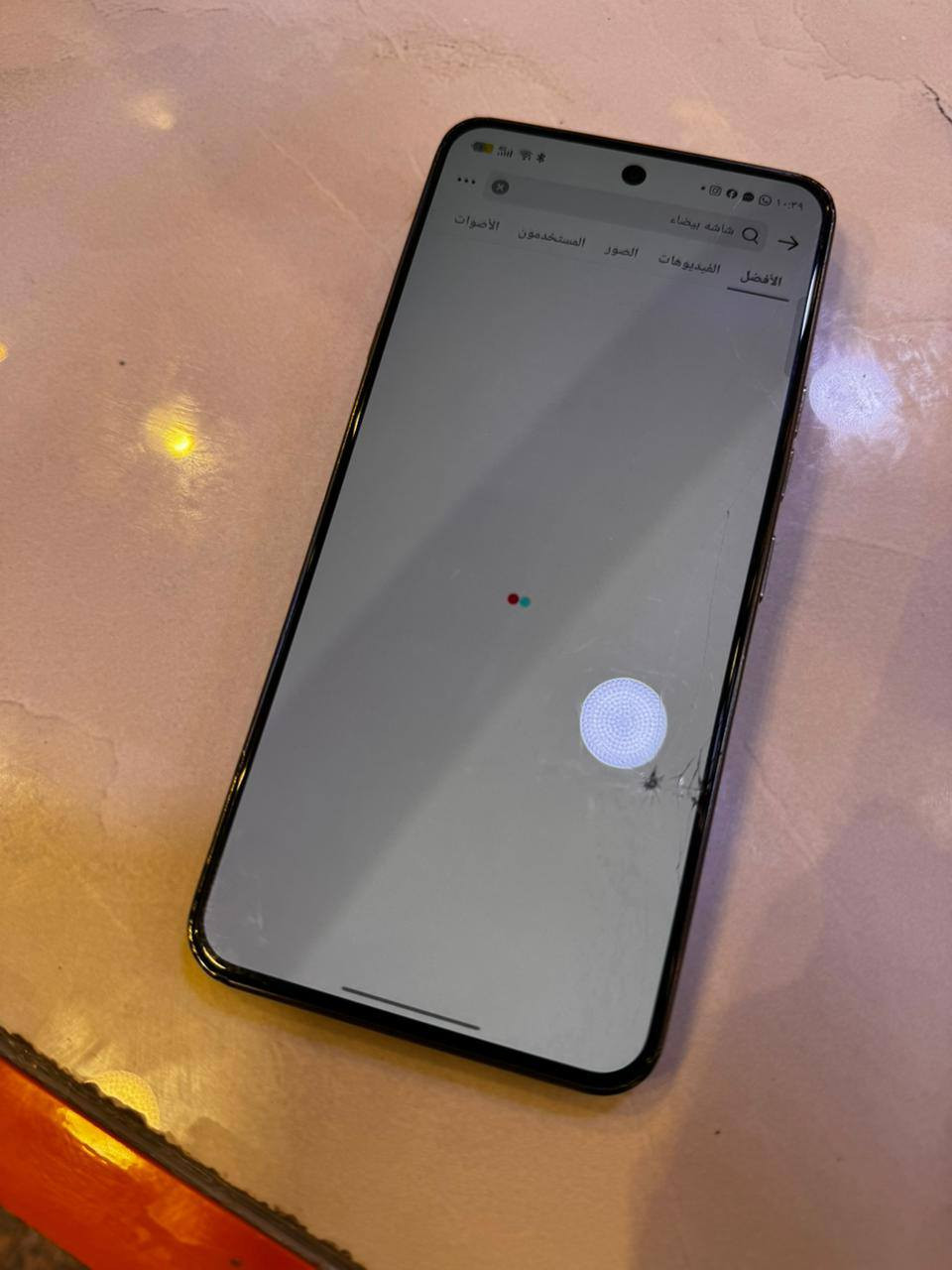 السلام عليك ورحمه الله وبركاته 
Tecno camon 40 praemr تكنو كامون 40 برايمر 5G 
للبيع أو مراوس ب إيفون وانطي فرق السعر 400 وبيه مجال للشراي مشتريه ب550 الجهاز مفطور شاشه وموضح بل صوره 
وكامره الاماميه ماعرف شبيه يطلع يرجى إغلاق تطبيق مؤثر عل كامره مدري شنو موجوده الصوره وما بيه شي بعد كلو شغال بوبجي 120 fps الشاشة 144Hz وجهاز مخصص للعاب والتصوير إذا جنت تحبهم كامره اماميه 50mاماميه 50mفديو 4k |60 وزوم 100x يطلع الكمر للاستفسار *********** وصل ضمان موجود يمكن إذا تروح يصلحون الكامره بلاش
