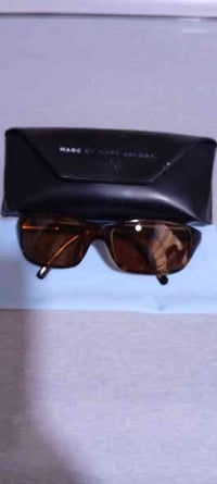 نظارة ماركة سيرينجيتي بيسانو ايطالي اصلي  عدسة فوتوكروماتيك،  فلتر uv4...