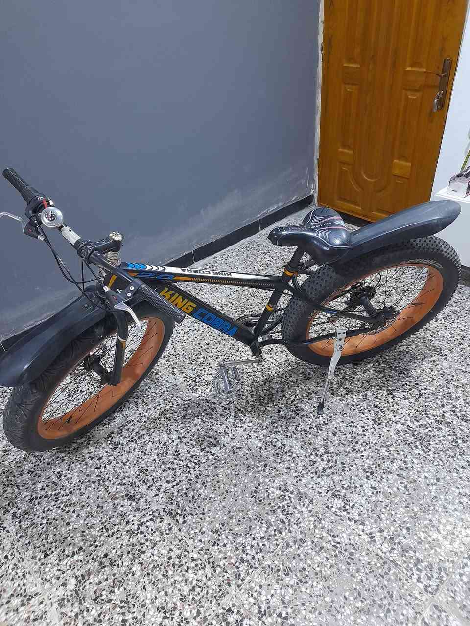 بايسكل دبابه جبلي حجم 26 نضيف كلش للبيع يتحمل  وزن 210 كيلو السعر 225 وبي مجال للشراي العنوان البياع


**إذا كنت صاحب هذا الإعلان وتريد حذفه لأي سبب، رجاءا أرسل رسالة إلى الدعم الفني**